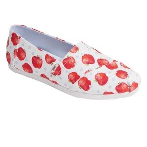 NWT TOMS Limited edition apple slip ons